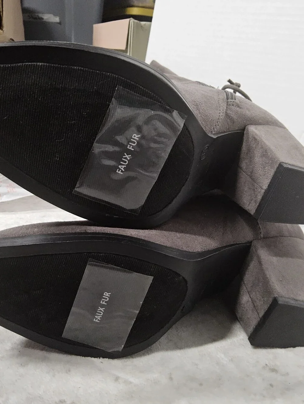 NWOT Journee Collection sz 8.5 Women’s Knee-High Block Heel Boots - Gray Suede